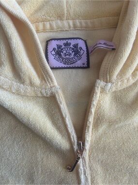 Vintage Juicy Couture Yellow Terry Zip Hoodie 💛🌼👙